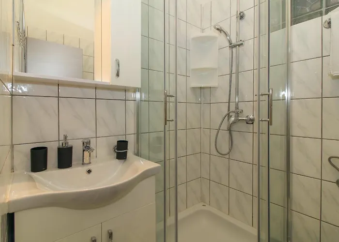 Aida In * Istrien Гостьовий будинок 3*