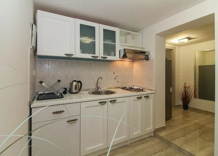 Aida In * Istrien Konukevi