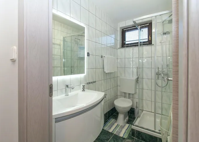 Aida In * Istrien Пореч